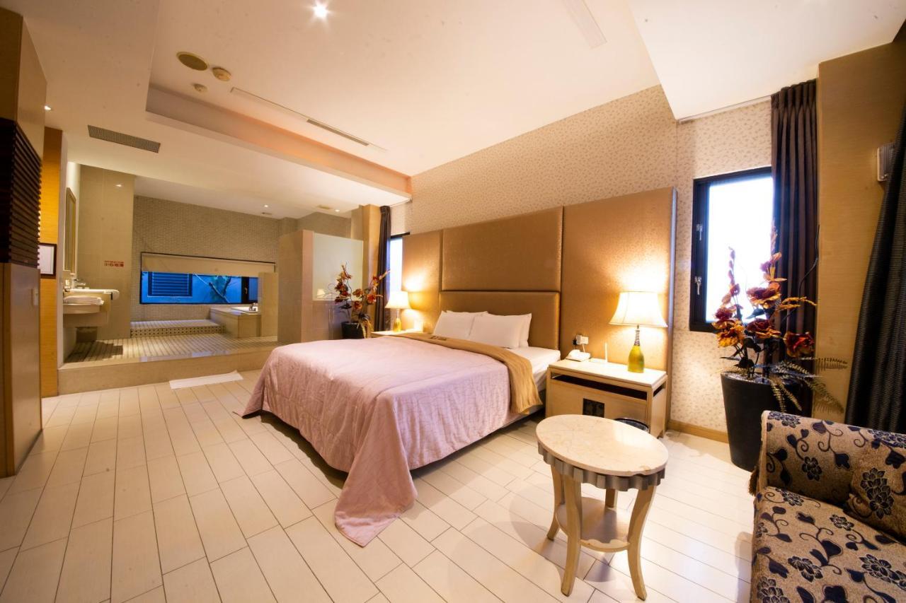 Li-Gin Motel Цзяи Экстерьер фото